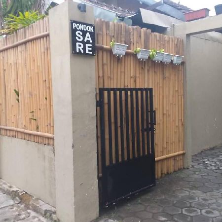Pondok Sare Hostel Джокякарта Екстериор снимка