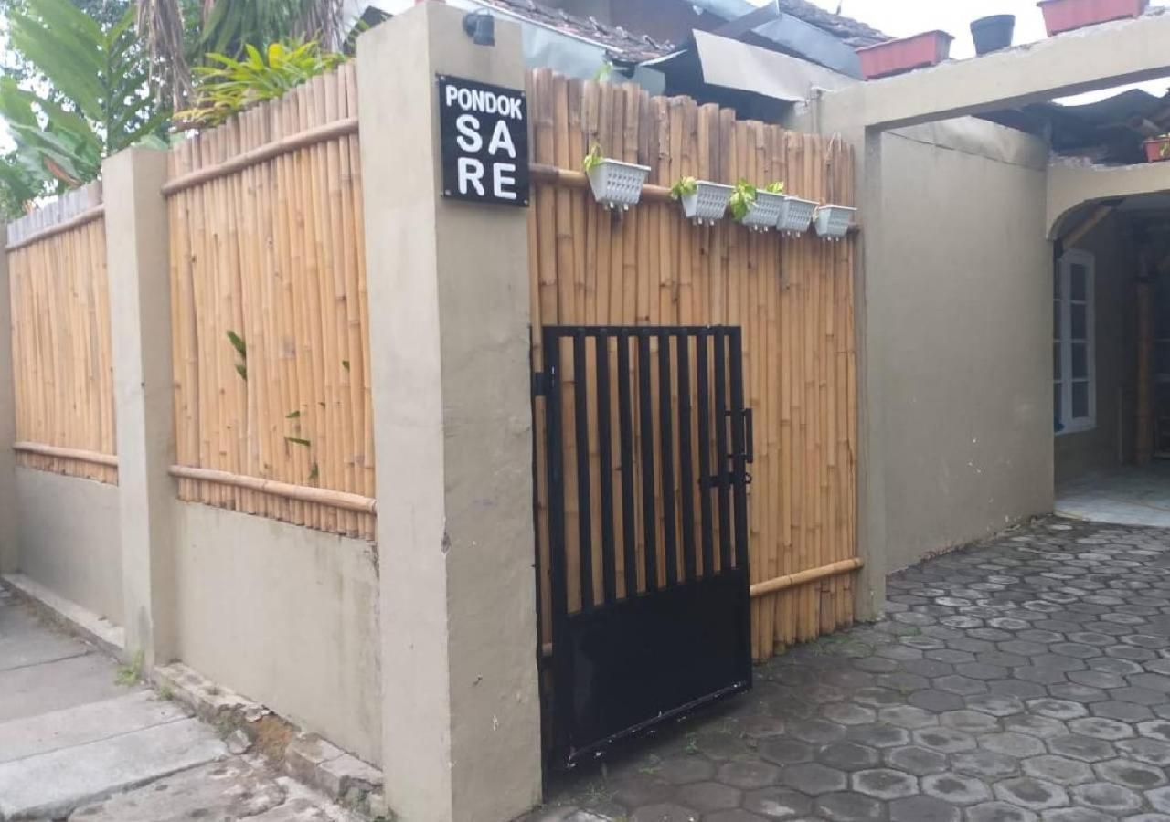 Pondok Sare Hostel Джокякарта Екстериор снимка